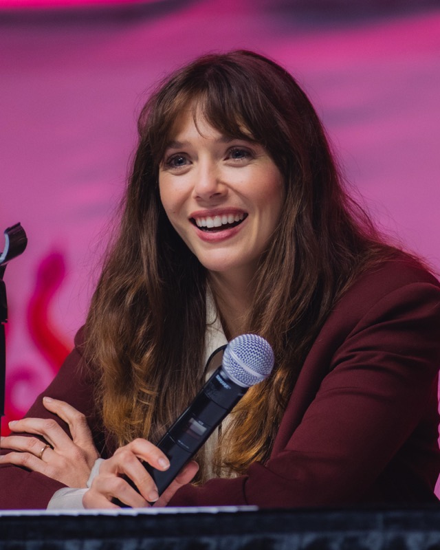 Elizabeth Olsen at Los Angeles Comic Con, 2025
